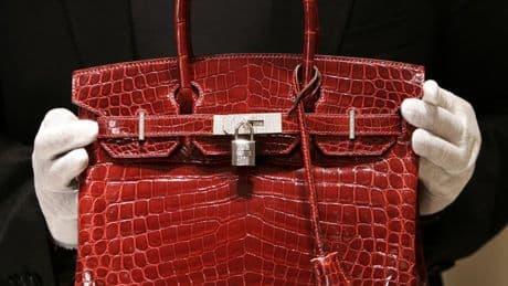 Le premier sac Birkin d'Hermès mis aux enchères à Paris en juillet