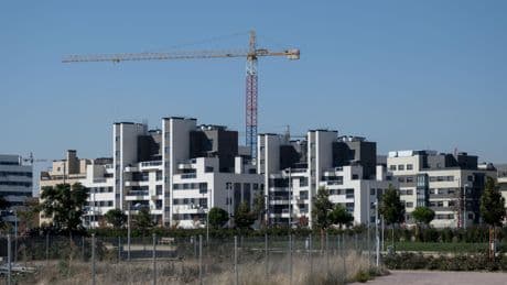 La compraventa de viviendas sube un 17,9% en junio y encadena doce meses al alza