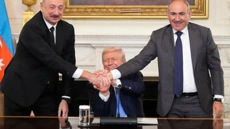 Friedensgipfel: Armenien und Aserbaidschan feiern Trump als Friedensstifter