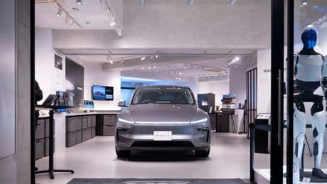 Tesla's robotaxi debut will be invite-only and have a lot of teleoperators, an analyst says. Here's what that could mean.
