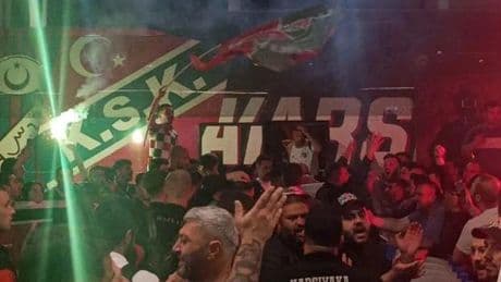 Karşıyaka final için avantajı kaptı!