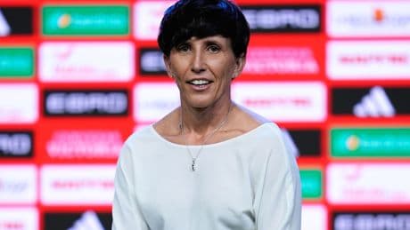 Sonia Bermúdez, nueva seleccionadora femenina: "No voy a descubrir ahora a Jenni, es una leyenda"
