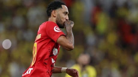 <p>Doppio Aubameyang risolleva il Marsiglia: manita sul Paris. Prima gioia per De Zerbi</p>