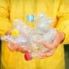 Medikament aus Müll: Forscher gewinnen aus alten Plastikflaschen Paracetamol