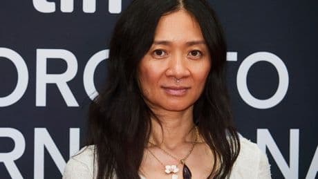 In Chloé Zhao’s ‘Hamnet,’ something emotional this way comes