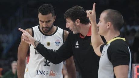 Mumbrú: "No estoy físicamente preparado para dirigir al equipo"
