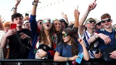 Leeds Festival: Inside luxury backstage area as VIP guests treated like royalty