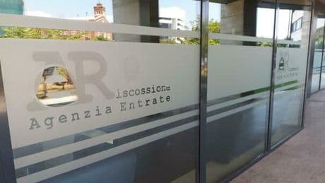 Concorso Agenzia delle Entrate, bando assunzione 350 funzionari: requisiti, come candidarsi, scadenza domande