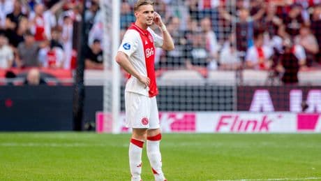 Ajax lacht bod op Kenneth Taylor van nieuwe club Francesco Farioli weg