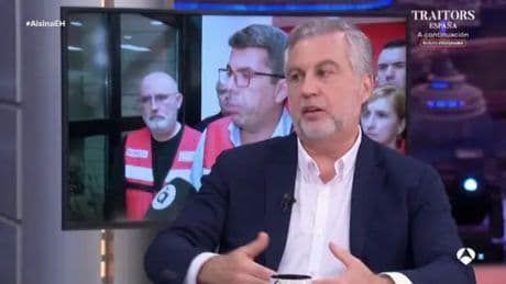 Carlos Alsina recuerda cómo fue presentar desde Valencia tras la DANA: &quot;Fue el programa más humano&quot;