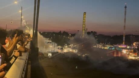 Feuerwerk in Düsseldorf - Querschläger explodiert zwischen Kirmes-Besuchern!