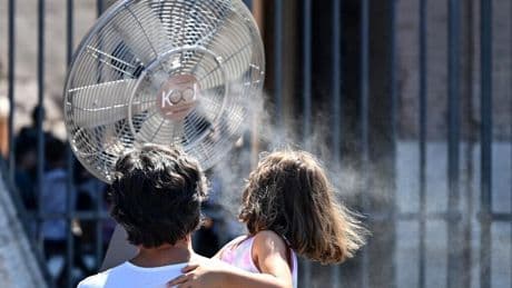Canicule en Italie: les syndicats obtiennent la suspension du travail aux heures les plus chaudes