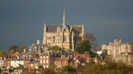 'Hidden gem' in UK is so stunning people say it 'looks like it should be in a Disney movie'