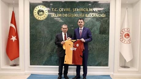 Bakan Kurum, Galatasaray Spor Kulübü Başkanı Özbek’i kabul etti