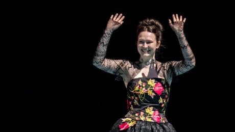 ‘I want to break the Eurovision curse and win the title for my country again’