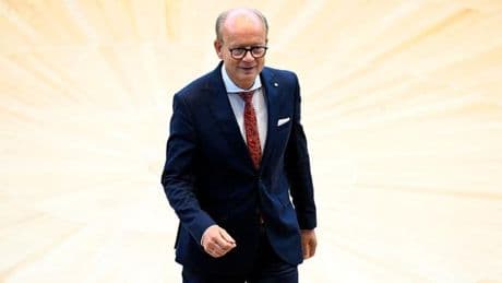 Demokratie stärken: Landtagspräsident Kuper für Reform von Landesverfassung