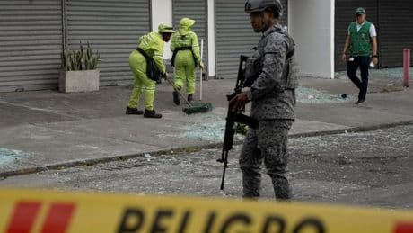 Las disidencias de las FARC y los clanes de la droga revientan los planes de paz de Petro