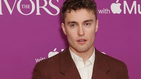 Sam Fender's life away from stage – health struggles, 'stoner', and social issues