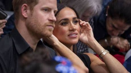 Harry e Meghan licenziano ancora. Mutuo salato e scarse entrate, i duchi risparmiano sul personale