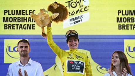 Herbeleef Tour de France Femmes: dagzege Mavi García, Marianne Vos is geel kwijt