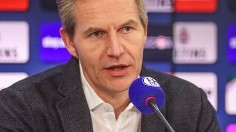 Rundumschlag auf Schalke: „Kriege das Kotzen“ – S04-Aufsichtsratchef mit Wutrede