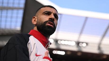 Liverpool vs Arsenal - Premier League: Live score, team news and updates as the Gunners get set to give the champions a guard of honour