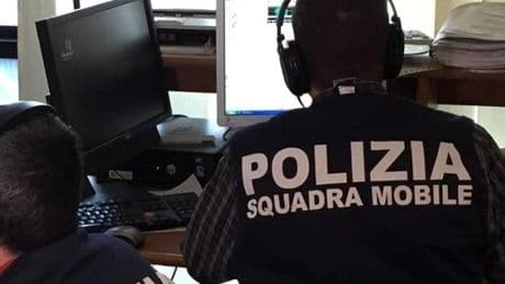 Rapina con spray urticante a Castelletto: due arresti