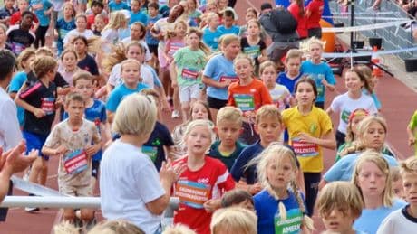 Kinder-Aktion zieht: Rekordbeteiligung beim Ernst-van-Aaken-Lauf in Waldniel
