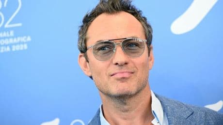 "Je n'ai pas eu peur de répercussions": l'acteur britannique Jude Law n'était pas inquiet en se glissant dans la peau de Vladimir Poutine