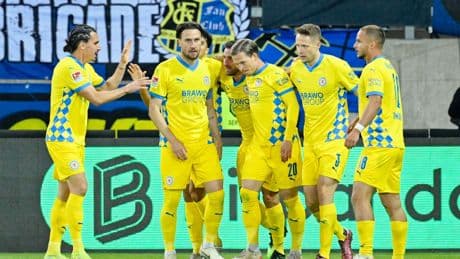 Braunschweig gewinnt Hinspiel locker und nähert sich dem Klassenerhalt