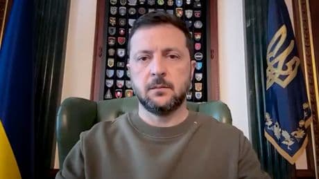 Zelensky warns he won’t give up land ahead of Trump-Putin meeting