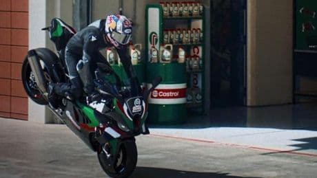 Motosiklet için yeni yağ üretti