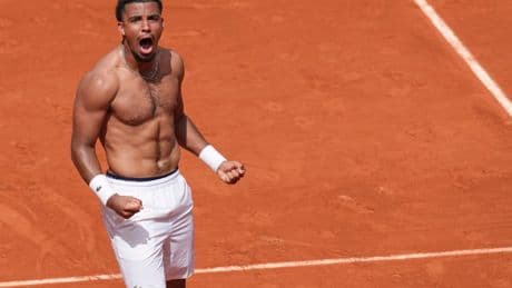 Fils abandona por lesión y el fracaso anual del tenis francés es un hecho