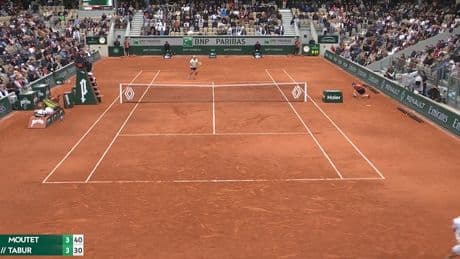 Roland-Garros : quatre smashes sauvés et un passing gagnant, Corentin Moutet signe le point du premier tour