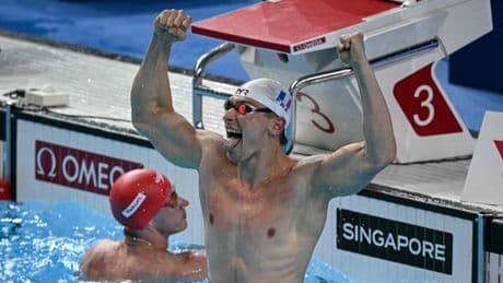 Maxime Grousset, sacré champion du monde sur 50 m papillon, met définitivement Paris 2024 derrière lui