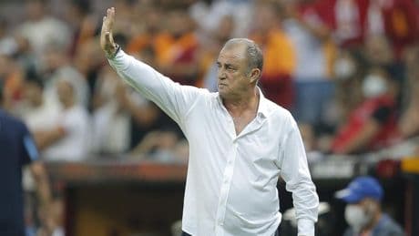 Al Shabab Fatih Terim'e veda etti