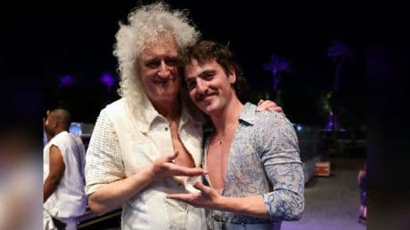 Benson Boone performt bei Coachella: "Bohemian Rhapsody"-Cover mit Brian May