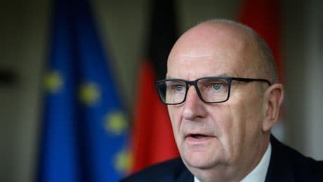 SPD-Ministerpräsident Woidke setzt auf inhaltliche Auseinandersetzung mit AfD