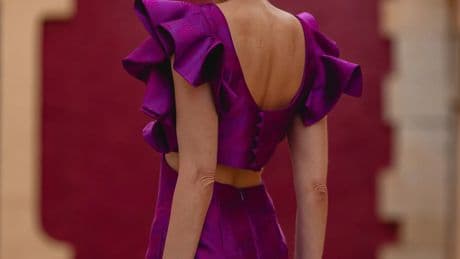 Parece un conjunto, pero en realidad es un vestido: el truco de las invitadas de boda más elegantes