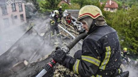 La Russia colpisce duro: Putin ha fame di territori. A Sumy 70mila evacuati