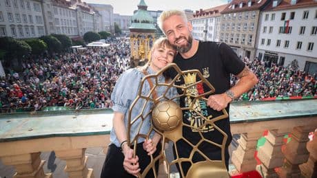 Seine Frau findet’s sexy! - Das steckt hinter Wiegerts neuer Frisur