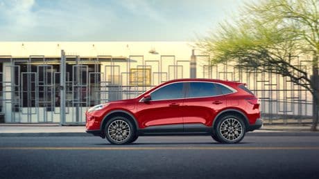 Ford recalls nearly 700K SUVs over fuel leak that could cause fire