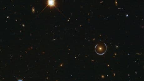 Jean-Pierre Luminet, astrophysicien : « Ce nouveau trou noir figure dans le top 10 des plus gros jamais découverts »