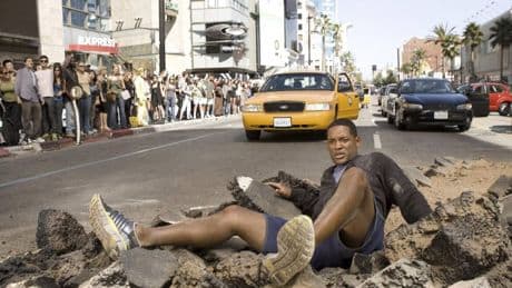 Ha aterrizado en Netflix la película abanderada de los anti-superhéroes, con Will Smith y antes de 'Deadpool'