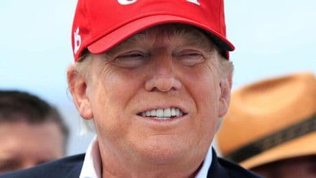 Wirtschaftskonflikt: Strafsteuer: Trump bereitet nächsten Schlag gegen Europa vor