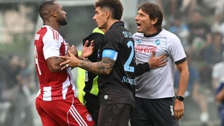 Foot : en vidéo, la grosse colère d’Antonio Conte lors d’un match amical de Naples face à l’Olympiakos