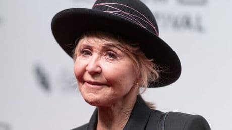 Lulu reveals she 'had to go into therapy' after writing 'intense' autobiography