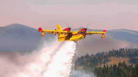 Pourquoi les nouveaux Canadair promis par Macron en 2022 ne sont pas encore opérationnels
