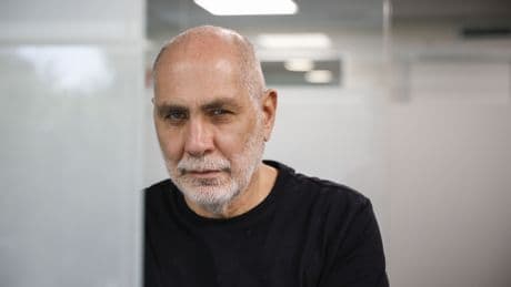 Guillermo Arriaga: "¿Cuántas fortunas de dinero viejo en EEUU no están hechas de despojos, saqueos, esclavismo...?"