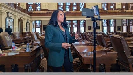 Dem Texas lawmaker spends night on state House floor after refusing GOP-mandated police escort